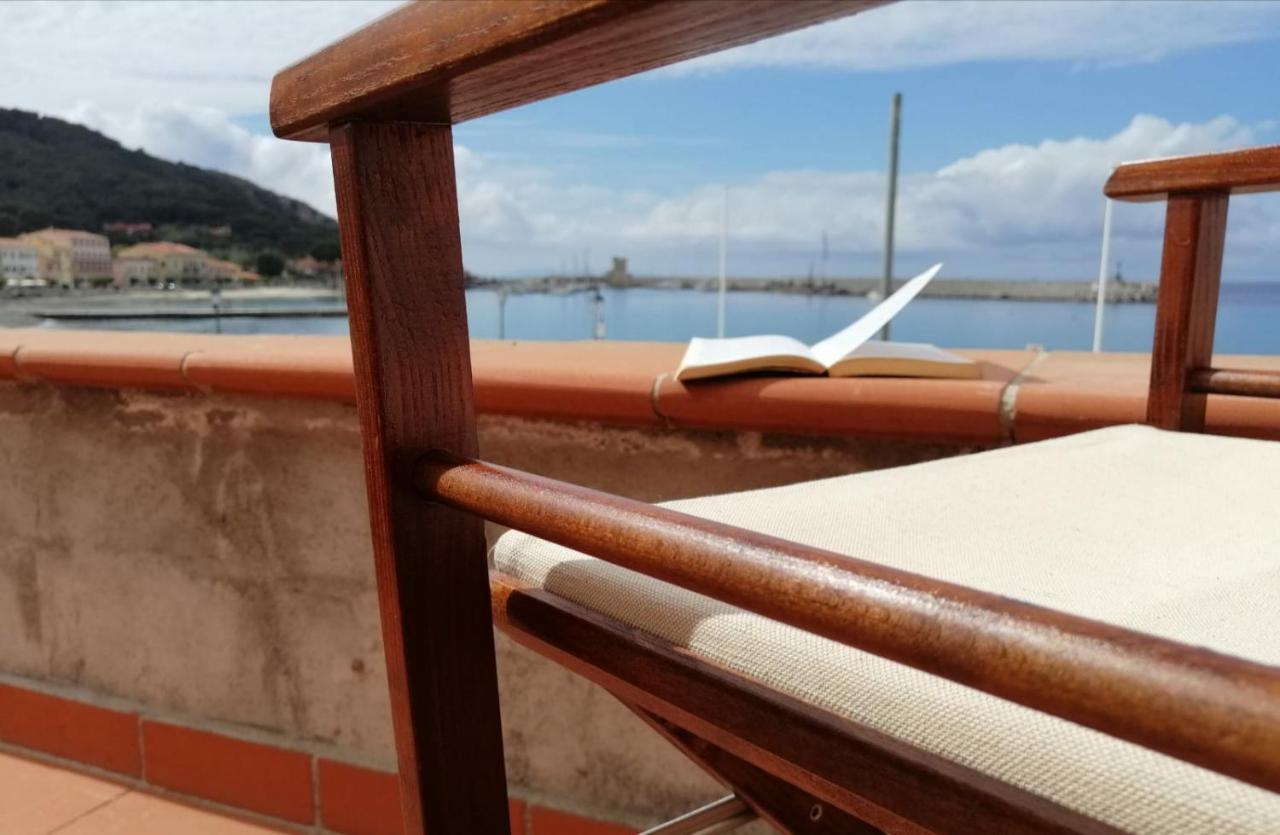 La Casina Di Alice Apartment Marciana Marina  Exterior photo