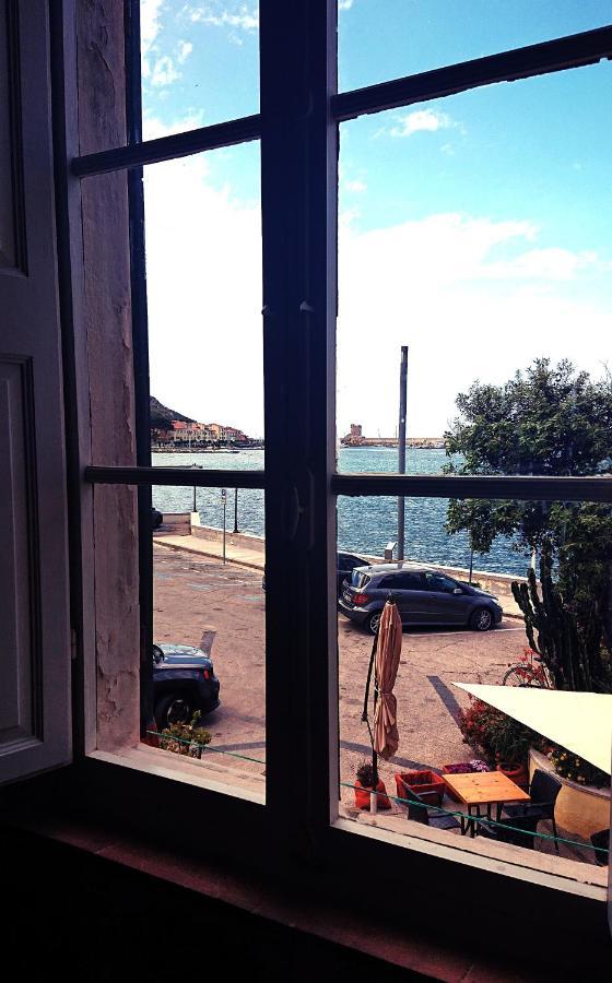La Casina Di Alice Apartment Marciana Marina  Exterior photo